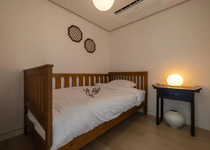 4f Korea Hanok Large House With Terrace Appartement Séoul