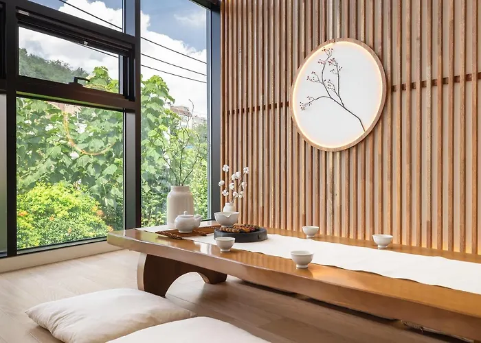 4f Korea Hanok Large House With Terrace