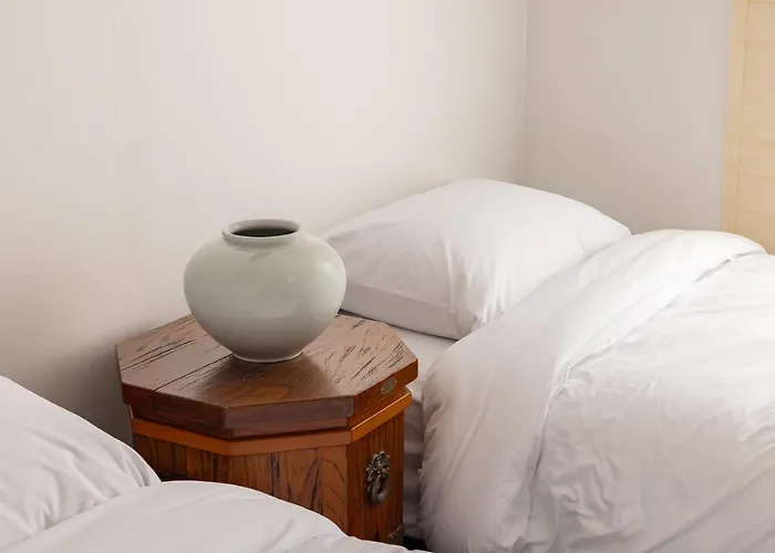 4f Korea Hanok Large House With Terrace * Séoul