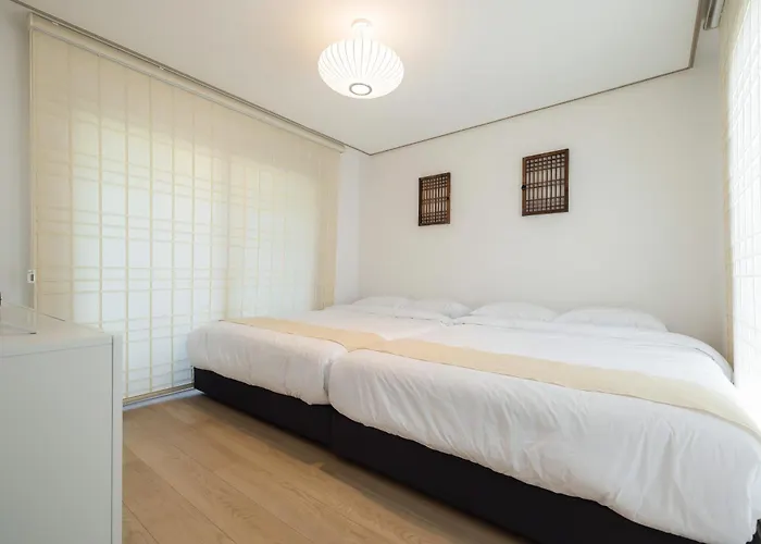 4f Korea Hanok Large House With Terrace *