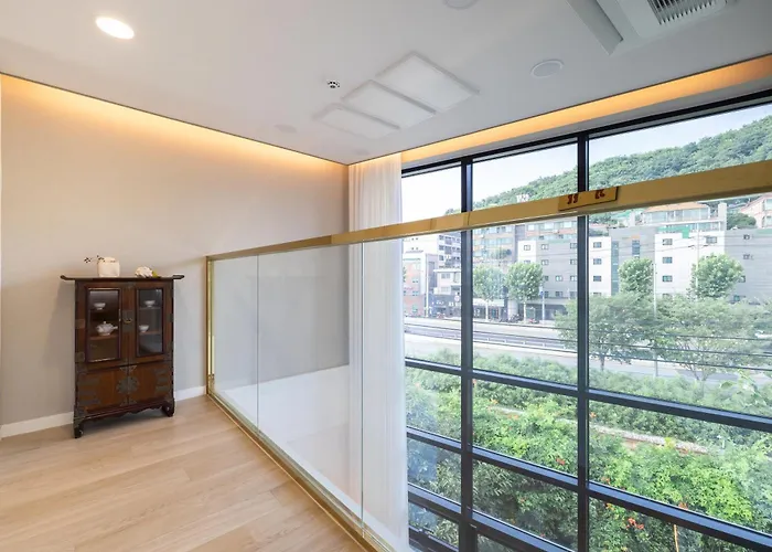 4f Korea Hanok Large House With Terrace * Séoul